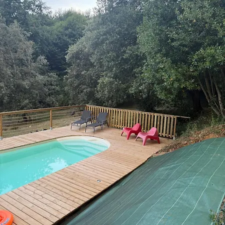 Maison Perigourdine * サルラ・ラ・カネダ